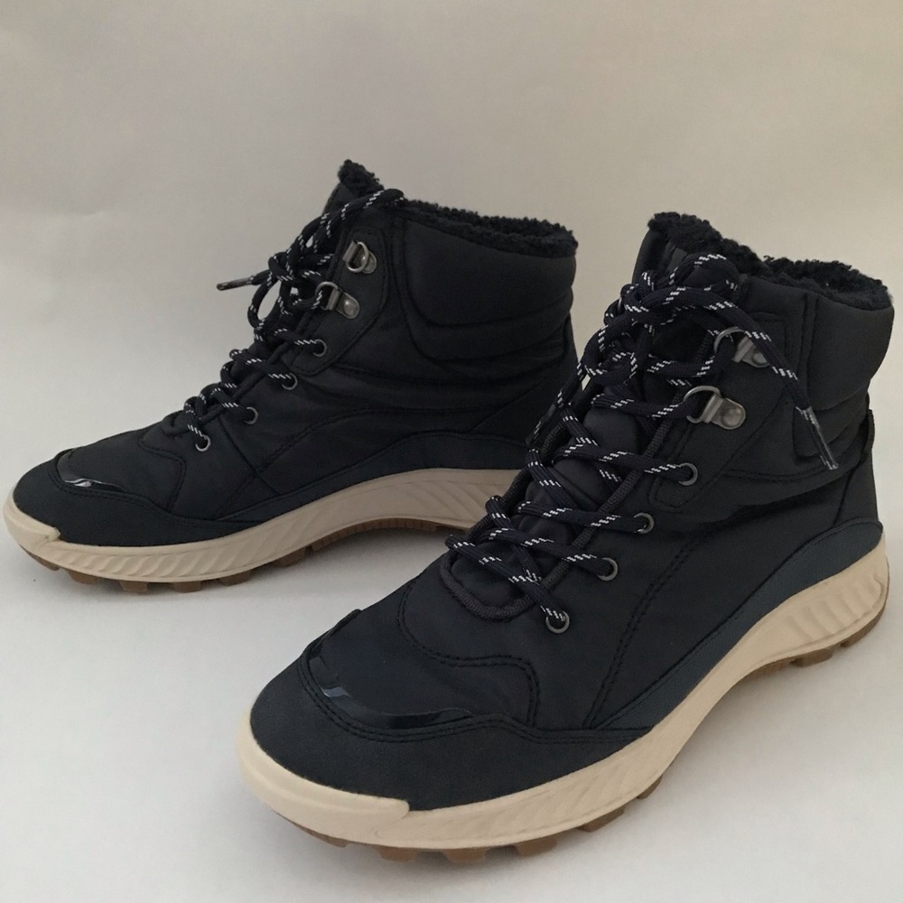 Bare Trap womens new boots